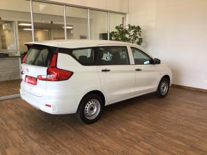 Toyota Rumion 1.5 S - Image 2