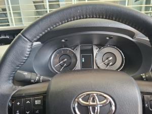 Toyota Hilux 2.8GD-6 double cab Raider auto - Image 11