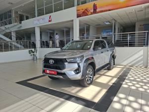 Toyota Hilux 2.8GD-6 double cab Raider auto - Image 13