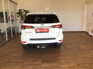 Toyota Fortuner 2.4GD-6 auto - Image 5