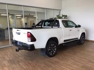 Toyota Hilux 2.8GD-6 Xtra cab Legend 50 - Image 2