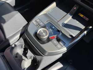 Toyota bZ4X BEV AWD - Image 13