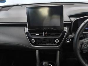 Toyota Corolla Cross 1.8 XS - Image 13