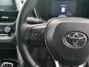 Toyota Corolla Cross 1.8 HEV XS - Image 9