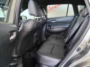 Toyota Corolla Cross 1.8 HEV XS - Image 14