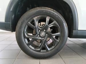 Toyota Urban Cruiser 1.5 XR manual - Image 18