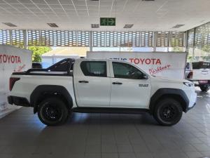 Toyota Hilux 2.8GD-6 double cab SRX - Image 3