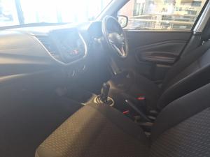 Toyota Vitz 1.0 XR manual - Image 7
