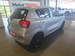 Toyota Vitz 1.0 XR manual - Image 2