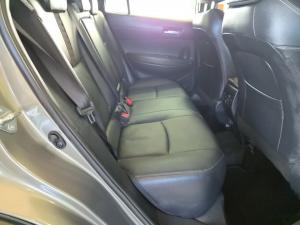 Toyota Corolla Cross 1.8 XR - Image 15