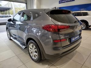 Hyundai Tucson 2.0 Premium - Image 8