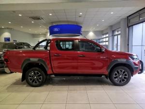 Toyota Hilux 2.8GD-6 double cab Legend auto - Image 4
