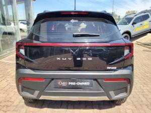 Mahindra XUV 3XO 1.2T AX5 manual - Image 4