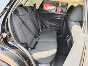 Mahindra XUV 3XO 1.2T AX5 manual - Image 8