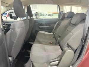 Suzuki Ertiga 1.5 GA - Image 6