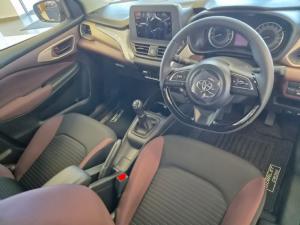 Toyota Starlet Cross 1.5 XS manual - Image 6