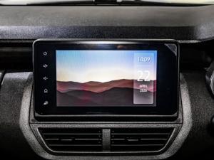 Renault Kiger 1.0 Turbo Intens manual - Image 12