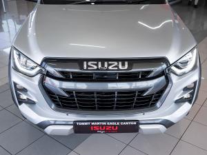 Isuzu D-Max 3.0TD double cab V-Cross - Image 12