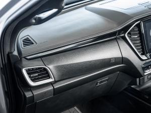 Isuzu D-Max 3.0TD double cab V-Cross - Image 21
