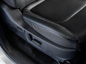 Isuzu D-Max 3.0TD double cab V-Cross - Image 24