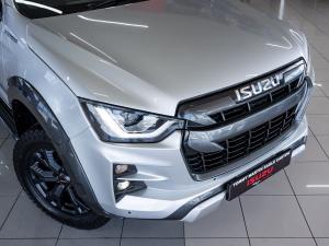 Isuzu D-Max 3.0TD double cab V-Cross - Image 4