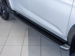 Isuzu D-Max 3.0TD double cab V-Cross - Image 7
