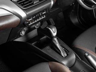 Toyota Starlet Cross 1.5 XS auto