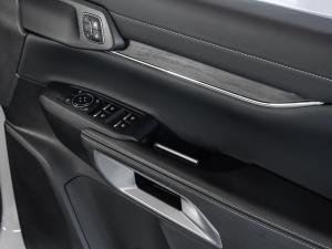 Ford Everest 3.0TD V6 4WD Platinum - Image 18