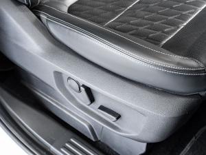 Ford Everest 3.0TD V6 4WD Platinum - Image 25