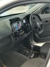 Renault Kwid 1.0 Techno manual - Image 18