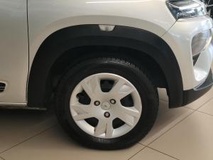 Renault Kwid 1.0 Techno manual - Image 9