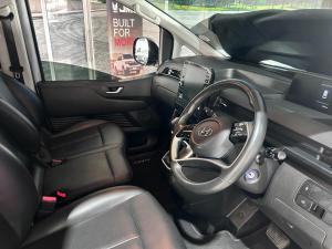Hyundai Staria 2.2D Executive 9-seater - Image 11