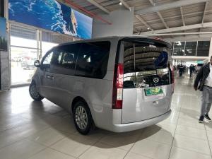 Hyundai Staria 2.2D Executive 9-seater - Image 3