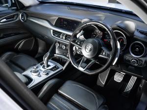 Alfa Romeo Stelvio 2.0T Super Q4 - Image 12