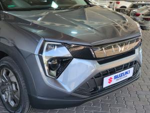 Mahindra XUV 3XO 1.2T MX2 auto - Image 10