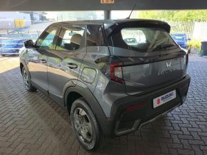 Mahindra XUV 3XO 1.2T MX2 auto - Image 5
