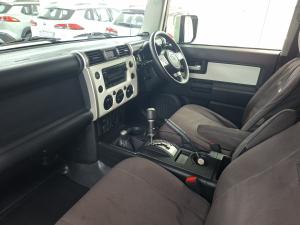 Toyota FJ Cruiser FJ Cruiser - Image 7