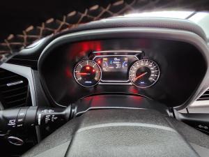 Isuzu mu-X 1.9TD LS - Image 9