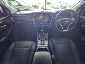 Isuzu mu-X 1.9TD LS - Image 11