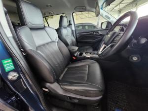 Isuzu mu-X 1.9TD LS - Image 12