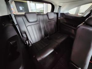 Isuzu mu-X 1.9TD LS - Image 13