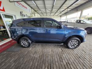 Isuzu mu-X 1.9TD LS - Image 3
