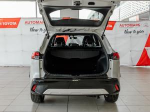 Toyota Corolla Cross 1.8 Hybrid XS - Image 13