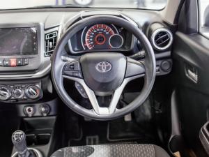 Toyota Vitz 1.0 XR manual - Image 8