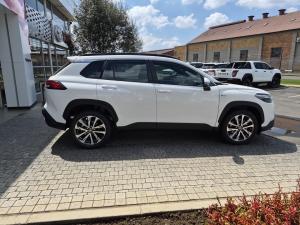 Toyota Corolla Cross 1.8 HEV XR - Image 3