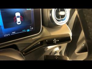 Mercedes-Benz C-Class C200 Avantgarde - Image 15