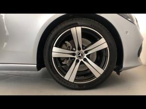Mercedes-Benz C-Class C200 Avantgarde - Image 17
