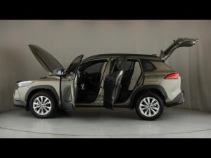 Toyota Corolla Cross 1.8 XS - Image 26