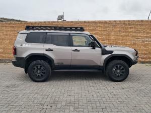 Toyota Land Cruiser Prado 2.8GD VX-R - Image 3