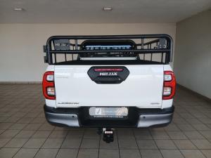 Toyota Hilux 2.8GD-6 Xtra cab 4x4 Legend auto - Image 5